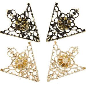 Stylish 2-Pair Metal Brooch Set - Retro Hollow Pattern Design for Fashion Lovers